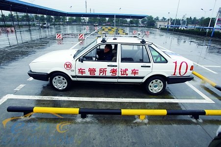 “自主约考”仍需学时培训