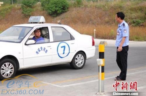 资深驾校教练科目三挂科 新驾考为何通过率大降