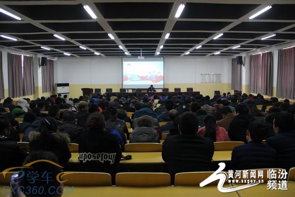 尧都交警开展关爱生命文明出行进驾校主题宣教活动