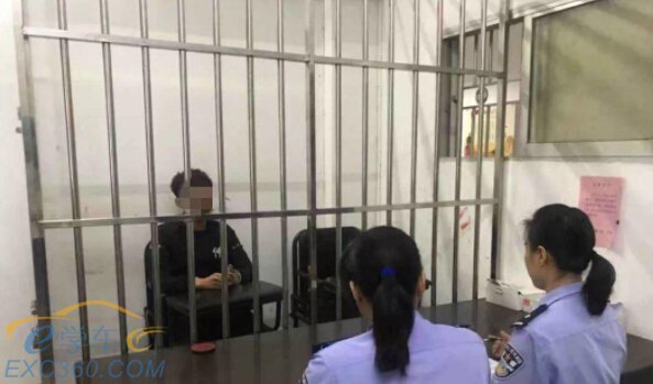 男子因无证驾驶被抓后想去考驾驶证,他父亲却花1200元帮他买了一本……